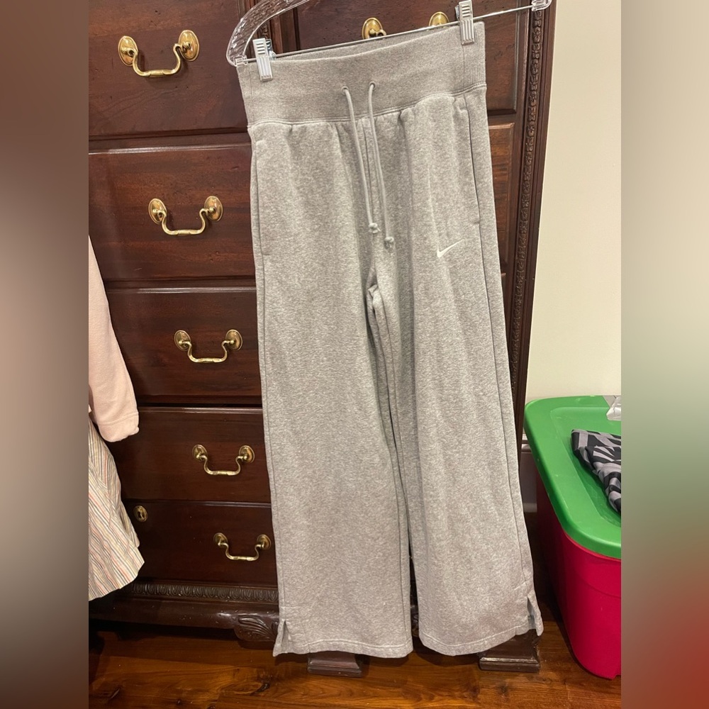 Nike Sweatpants